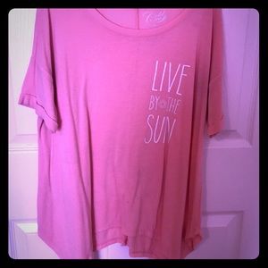 Cute pink shirt! Great condition!